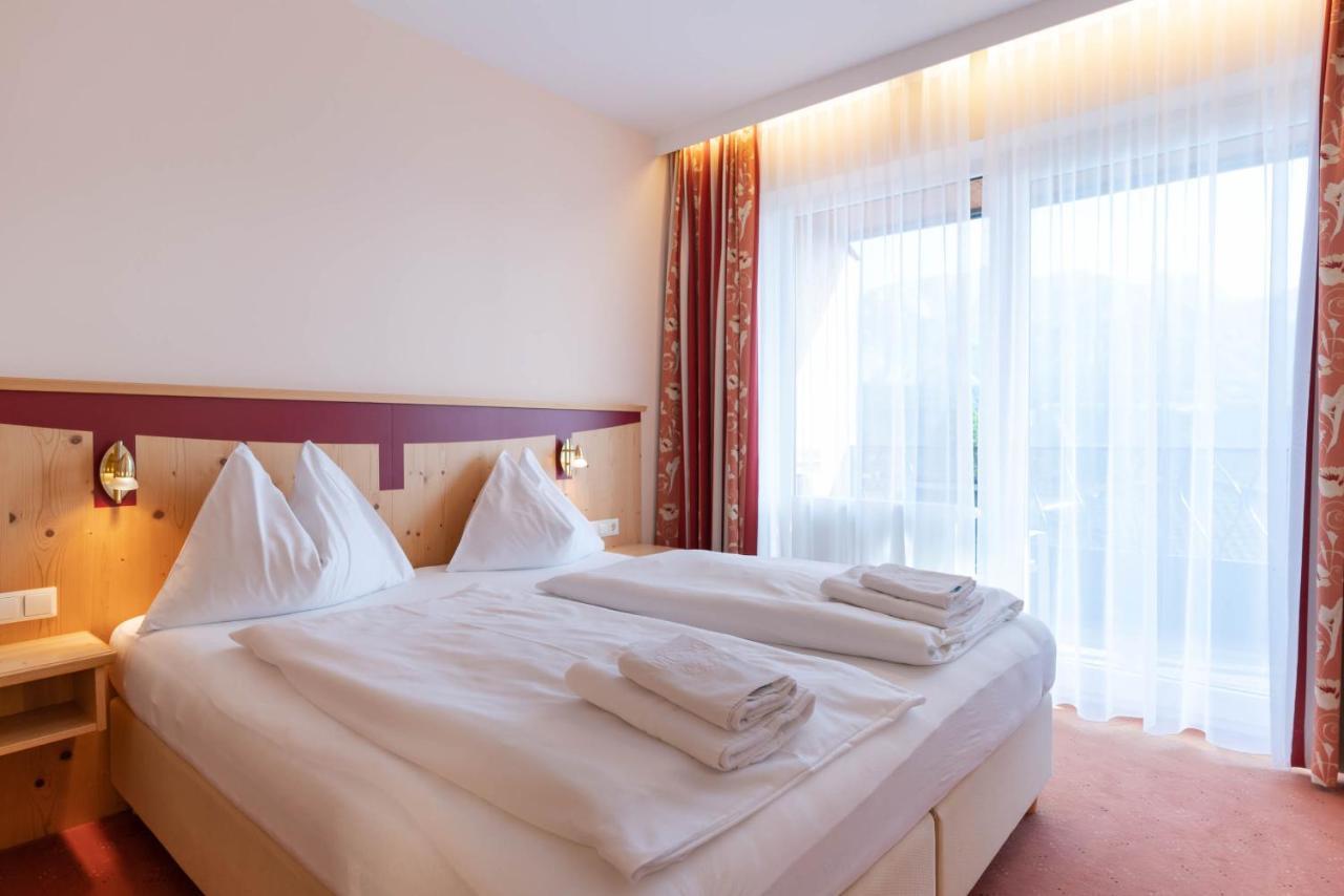 Apart & Suiten Hotel Weiden Schladming Buitenkant foto