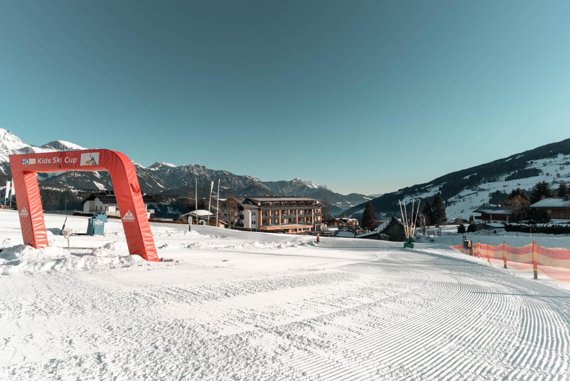 Apart & Suiten Hotel Weiden Schladming Buitenkant foto
