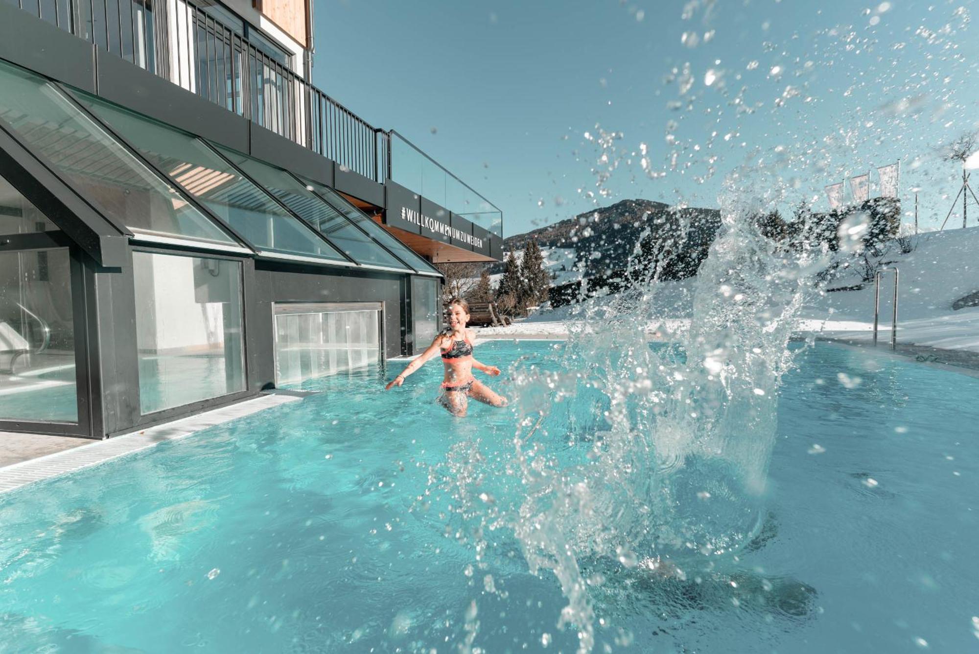 Apart & Suiten Hotel Weiden Schladming Buitenkant foto
